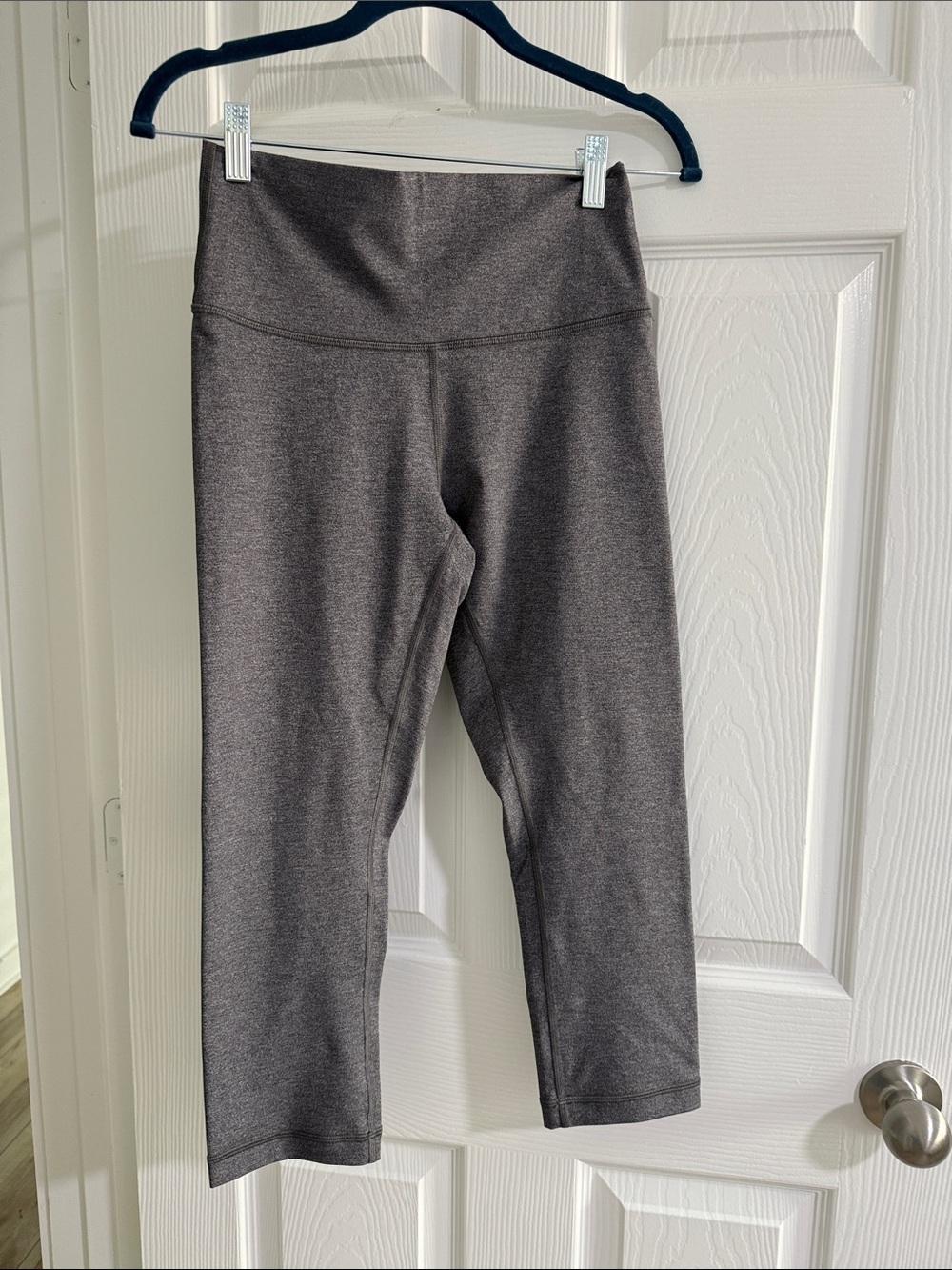 Lululemon Capri Leggings - Gray